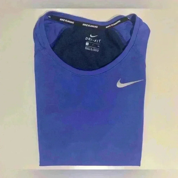 Nike Dri-FIT Miler Running T-Shirt, Women’s Small, Two Tone Violet and Navy Blue - Picture 6 of 8